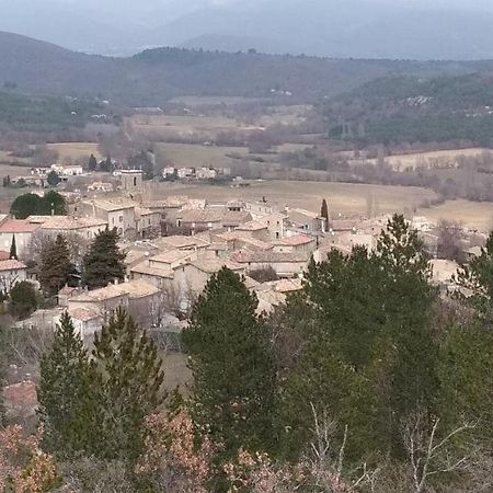 Auberge Le Lupin Blanc Revest-des-Brousses Esterno foto